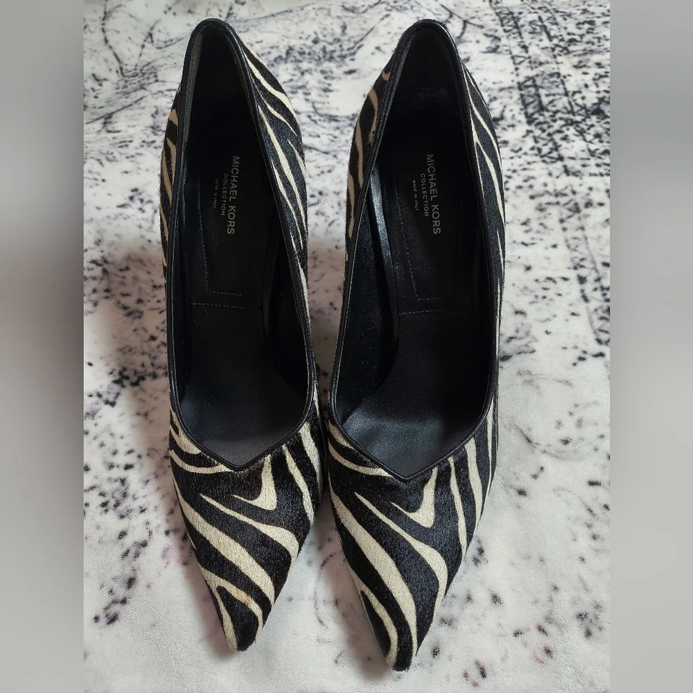 $695 NIB Michael Kors Collection Muse Runway Pumps Women's Size IT 39 US 9 - Picture 2 of 10